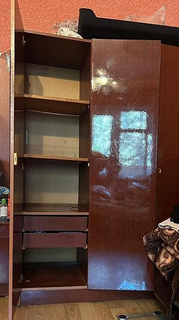 tecili satilan ucuz esyalar: Yataq dəsti. Təcili satılır. Qiymətdə razılaşmaq olar — 3