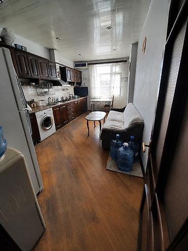 platin satışı: Gənclik metrosuna yaxın, Ayna Sultanova heykəli və İstanbul NS — 5