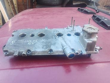 prednja kamera za auto: Poklopac motora Lada 112-16V br.1. Polovno, očuvano. Skinuto sa — 3