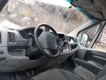 Ford: Ford Transit: 2011 г., 2.2 л, Механика, Дизель, Бус