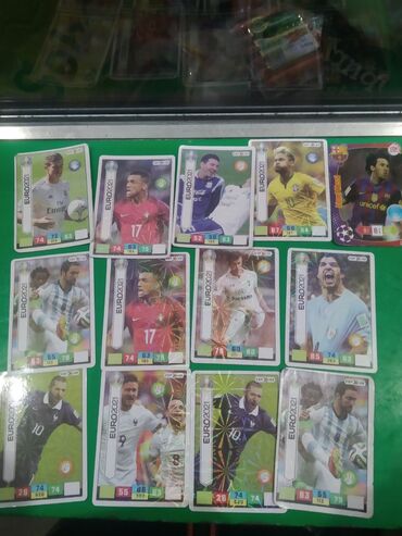 2 ədəd Messi var 1 ədəd Neymar və.s var təcili satılır cəmi: 13 ədəd