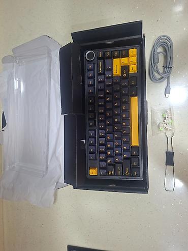 msi az: Aula F75 Black Thunder (Qara və Sarı) Az istifadə olunub, təzə — 2