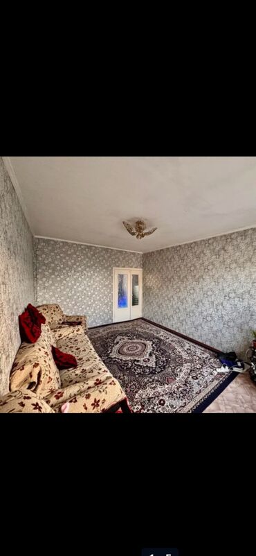 сдается квартира в частном доме: 1 бөлмө, Риелтор, Чогуу жашоосу жок, Толугу менен эмереги бар