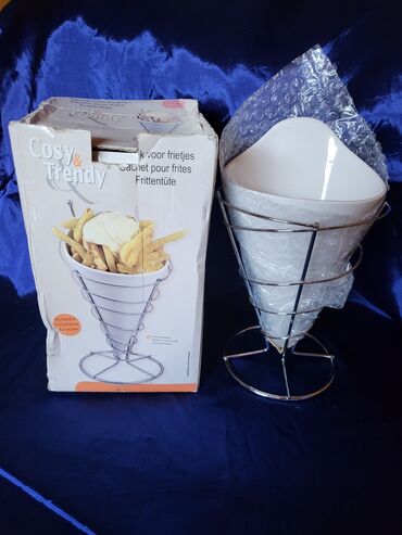 Ostalo posuđe: Porcelanska nova posuda za pomfrit,sladoled itd. sa stalkom — 2