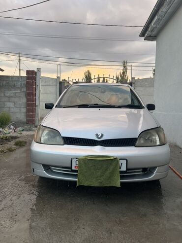 рассрочка машна: Toyota Platz: 2000 г., 1 л, Автоматтык, Бензин, Седан