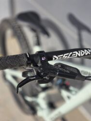 Горные велосипеды: Горный велосипед, Specialized, Рама M (156 - 178 см), Алюминий, Б/у at lalafo.kg — 12 Горные велосипеды: Горный велосипед, Specialized, Рама M (156 - 178 см), Алюминий, Б/у — 12