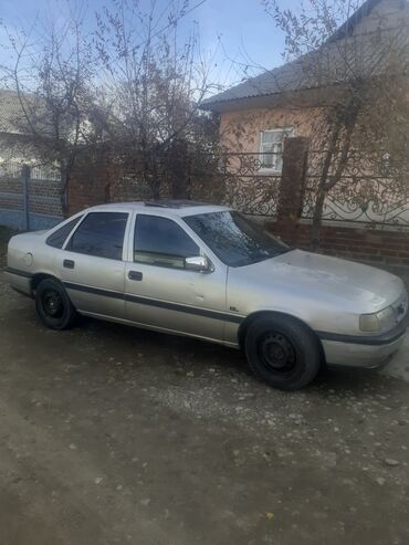 Opel: Opel Vectra: 1992 г., 1.6 л, Механика, Бензин