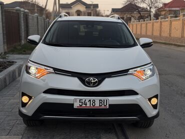 Toyota: Toyota RAV4: 2018 г., 2.5 л, Автомат, Бензин, Кроссовер