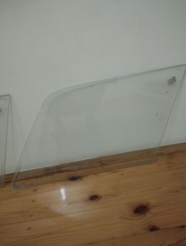 Şüşələr: Arxa, 2104, 2006 il, Rusiya, Ünvandan götürmə — 6