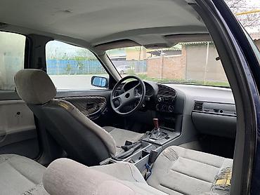 BMW: BMW 3 series: 1992 г., 2 л, Ручные, Бензин, Седан at lalafo.kg — 6 BMW: BMW 3 series: 1992 г., 2 л, Ручные, Бензин, Седан — 6