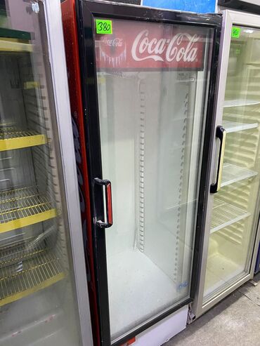 Biznes üçün program təminatı: Coca-Cola vitrin soyuducu – şüşə qapılı, tək kameralı model. Mağaza