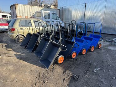 Садово-строительные тачки и тележки: Садово-строительная тачка и тележка, Стальная, Двухколесная, Новый — 2