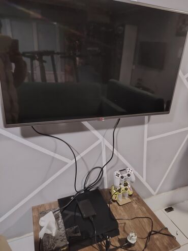 Digər oyun və konsollar: PlayStation oyun zalı – tam avadanlıqla - Bir neçə oyun guşəsi: hər — 6