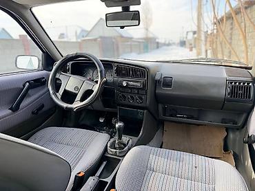 Volkswagen: Volkswagen Passat Variant: 1991 г., 1.8 л, Механика, Бензин, Универсал — 2