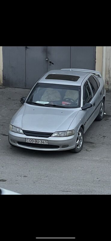 Opel: Opel Vectra: 1.8 l | 1997 il 342000 km Sedan — 12