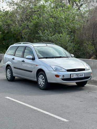 Ford: Ford Focus: 2001 г., 1.6 л, Механика, Бензин, Универсал