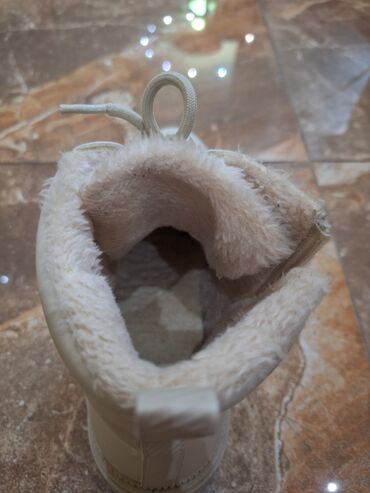 Čizme: Čizme, 39 na lalafo.rs — 6 Čizme: Čizme, 39 — 6