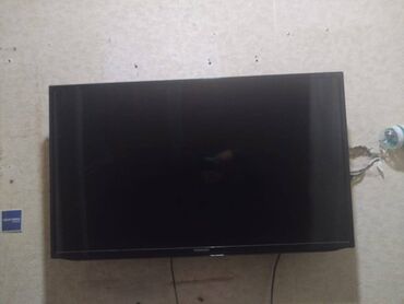 samsung televizor 108 cm: Б/у Телевизор Samsung LCD 43" HD (1366x768)