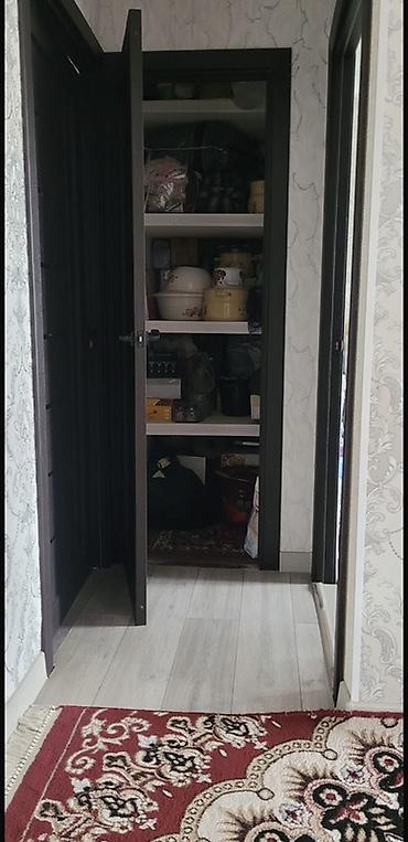 Посуточная аренда комнат: Продается 3-х комнатная квартира на 3-м этаже,средний — 5