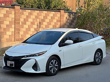 Toyota: Toyota Prius: 2017 г., Гибрид, Хэтчбэк — 13