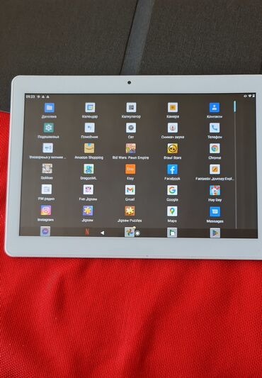 Tableti: Tablet kao nov veliki 10 inca, sve radi nema mane ima.za 2 sim kartice — 5