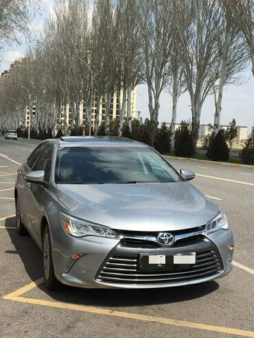 электромобил машина: Toyota Camry: 2015 г., 2.5 л, Автомат, Бензин, Седан