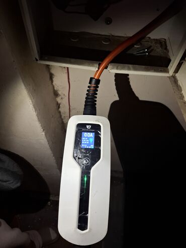 зарядное устройство для автомобильного аккумулятора в баку: Type 2 charger volkswagen id6 orjinal adapteri 32 amperlik