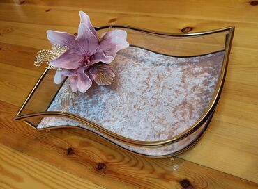 Sifarişlə masa və oturacaq dəstləri: Düz masa, Digər adam sayı, Açılmayan, Zəmanətsiz — 7