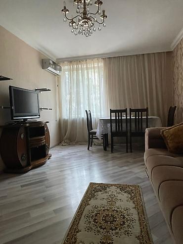 evler bine: Yasamal rayonu, Elmlər metrosu yaxınlığı, BDU-nun yanında, köhnə — 4