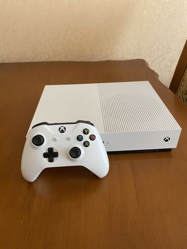 alcatel one touch 910: Xbox one s ideal vəziyyətdə 500gb