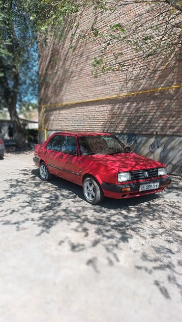 мерс унверсал: Volkswagen Jetta: 1990 г., 1.8 л, Механика, Газ, Седан