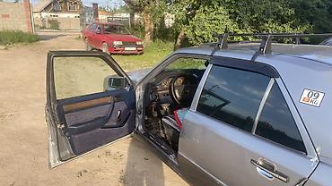 Mercedes-Benz W124: 1989 г., 2.3 л, Кол менен иштөөчү, Бензин, Седан lalafo.kg да — 1 Mercedes-Benz W124: 1989 г., 2.3 л, Кол менен иштөөчү, Бензин, Седан — 1