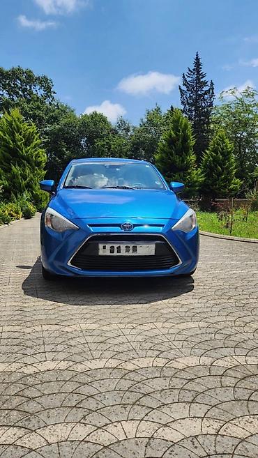 toyota prius kapot: Toyota Yaris: 1.5 l | 2017 il Sedan — 7