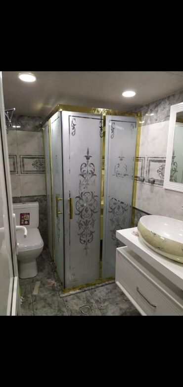 Duş kabinaları, arakəsmələr: Yeni Arakəsmə, Pulsuz çatdırılma — 21