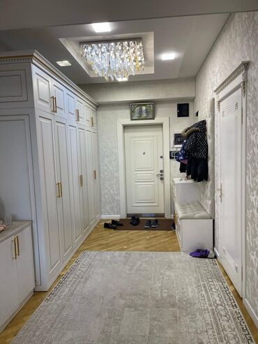 Yeni tikili: 3 otaqlı, Yeni tikili, 136 kv. m -da lalafo.az — 3 Yeni tikili: 3 otaqlı, Yeni tikili, 136 kv. m — 3