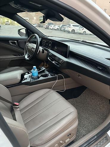 Kia K8: 2022 г., 1.6 л, Автомат, Гибрид, Седан — 8