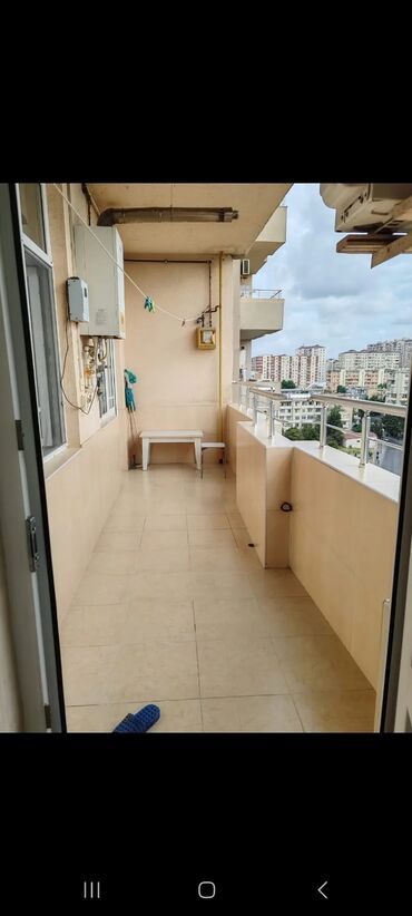 Yeni tikili: 8-ci kilometr, 3 otaqlı, Yeni tikili, m. Xalqlar Dostluğu, 105 kv. m — 2