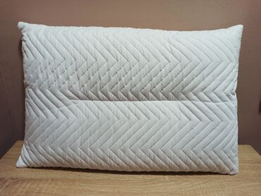 ikea tepisi za decu: Bed pillows, Memory foam, color - White