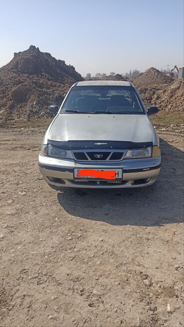 Daewoo: Daewoo Nexia: 2005 г., 1.5 л, Механика, Бензин, Седан