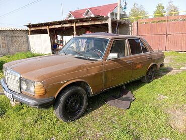 мерседес а190: Mercedes-Benz C-Class: 1984 г., 2.4 л, Механика, Дизель, Седан