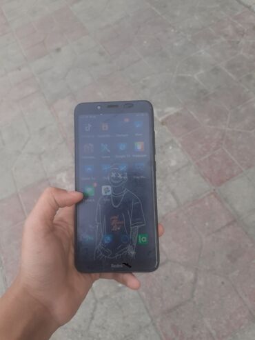 telefo: Xiaomi Redmi 7A, 16 GB, rəng - Qara, 
 İki sim kartlı