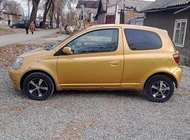 Toyota: Toyota Vitz: 1999 г., 0.1 л, Автомат, Бензин