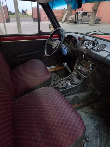 VAZ (LADA): VAZ (LADA) 2101: 0.2 l | 1975 il Sedan — 8