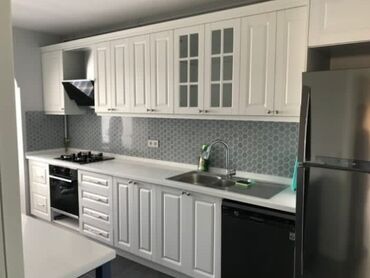 Sifarişlə mətbəx mebeli: Sifarişlə mətbəx dəsti, Özü çəkən petlələr, Sadə laminat, Kredit yoxdur, Pulsuz çatdırılma — 8