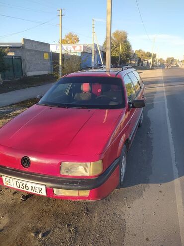 Volkswagen: Volkswagen Passat: 1989 г., 1.8 л, Механика, Бензин