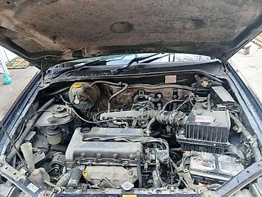 fr v: Nissan R Nessa: 1998 г., 2 л, Автомат, Бензин, Универсал — 6