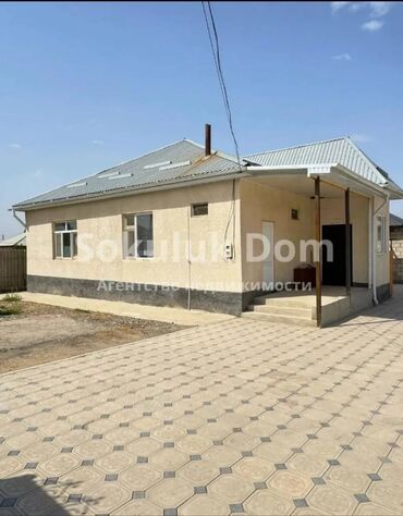 дом с гаражом и мансардой: Дом, 100 м², 5 комнат, Собственник