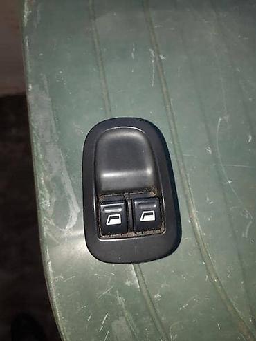 korpe za traktor: PREKIDAČ PODIZAČA STAKLA ZA PEUGEOT 206 | Prekidač podizača stakla — 1