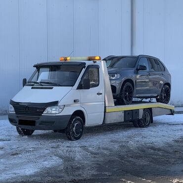 Бамперы и комплектующие: Эвакуатор, Mercedes-Benz, 2000 г., Ломаная