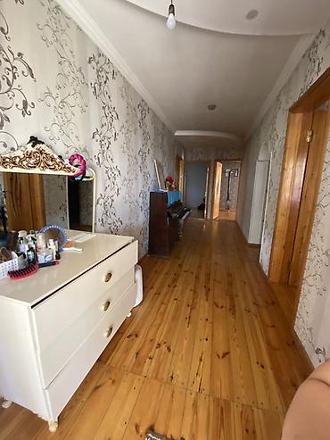 kiraye yolu ile satilan evler: Geniş və işıqlı mənzil otaqları - 2ayrı yataq/istirahət otağı: hər — 7
